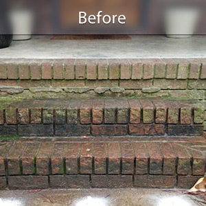 Sunken front stoop in Savannah